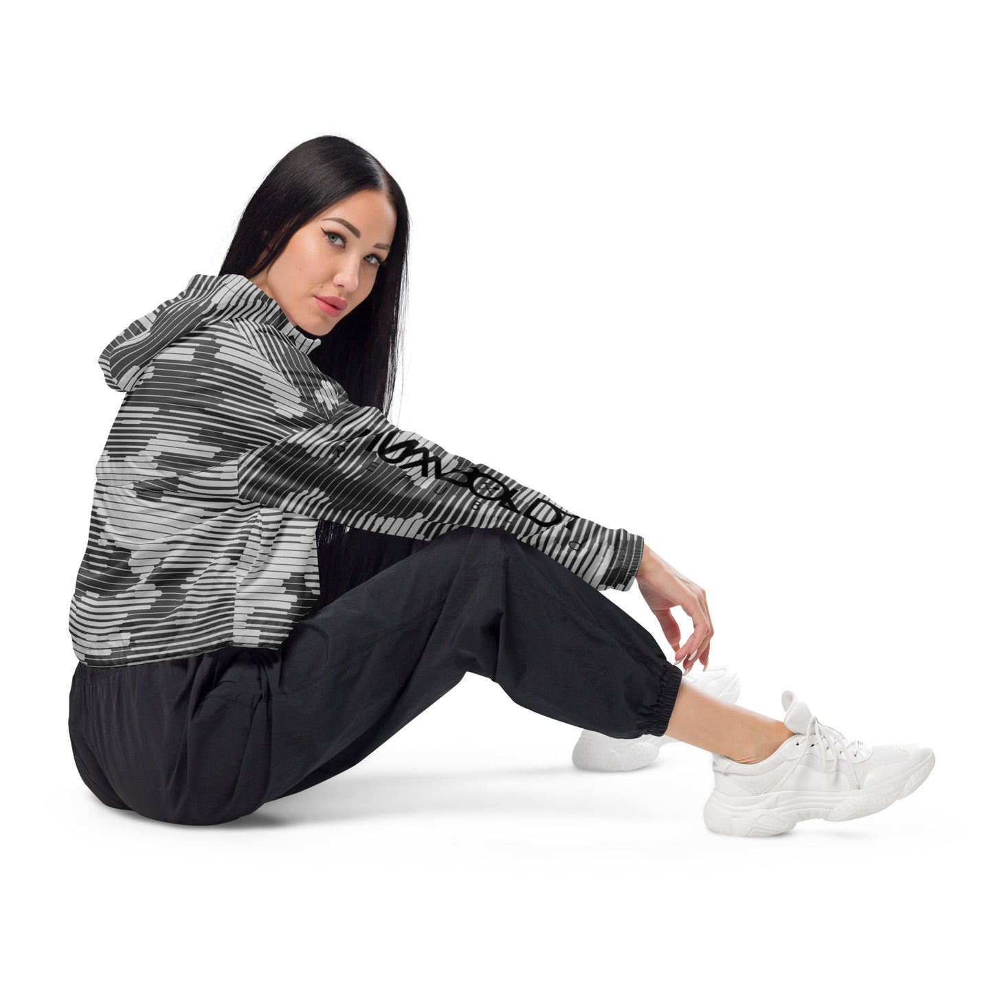 DIGI GREY Women’s cropped windbreaker