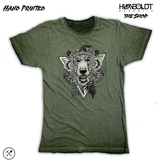 "Botanical Bear" Men's Oil Wash T-Shirt
